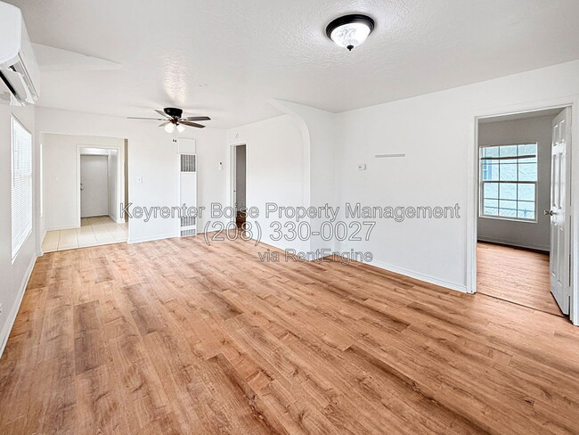 Photo - 103 N Dewey Ave