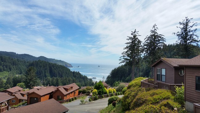 Cover - Whaleshead Beach Resort