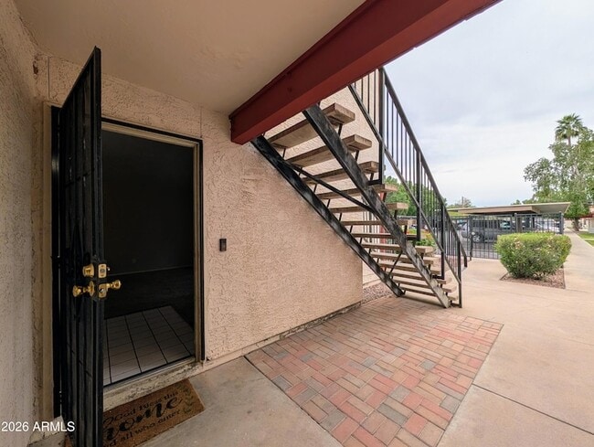 Photo - 4211 E Palm Ln Unit 101