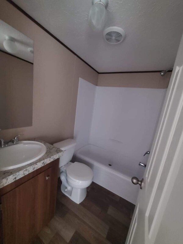 Photo - 58 Haney Park