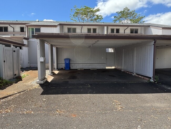 Building Photo - 95-625-625 Nawenewene Cir Rental