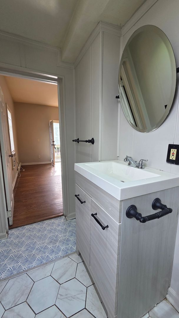 Photo - 883 Monroe Dr NE Unit 6