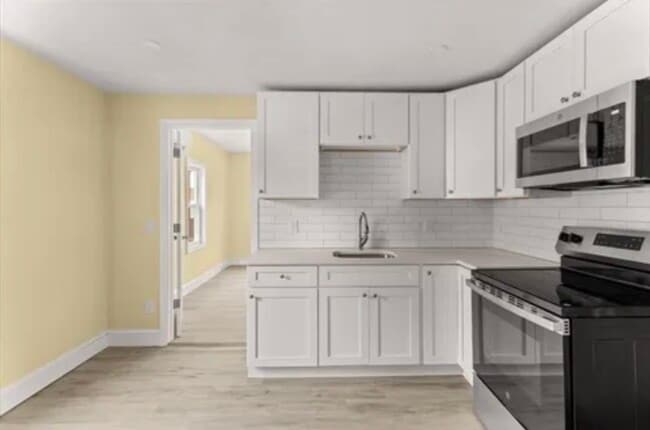 Photo - 29 St Casimir Ave Unit 1