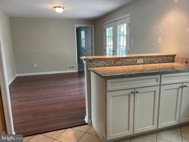 Photo - 5611 Daniel Cir