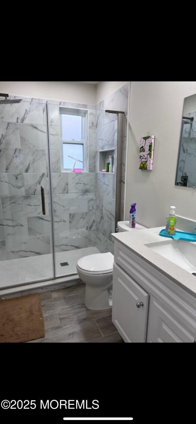 Photo - 52 Dunbar Ave Unit A