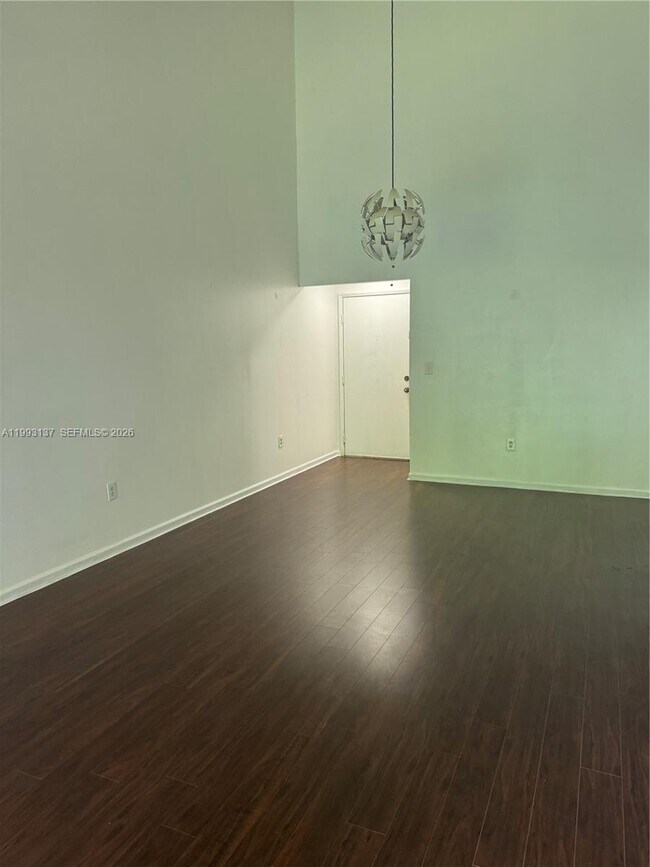 Photo - 10233 NW 9th St Cir Unidad 210-1