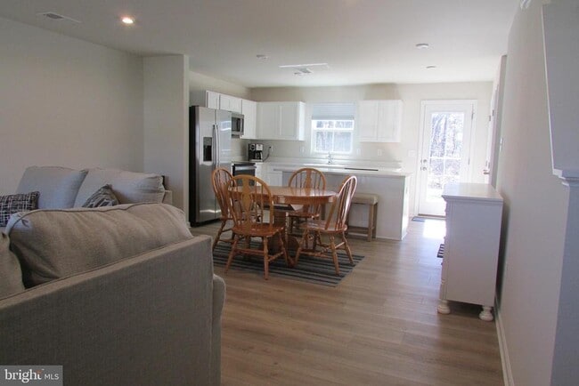 Photo - 30155 Creekview Cir