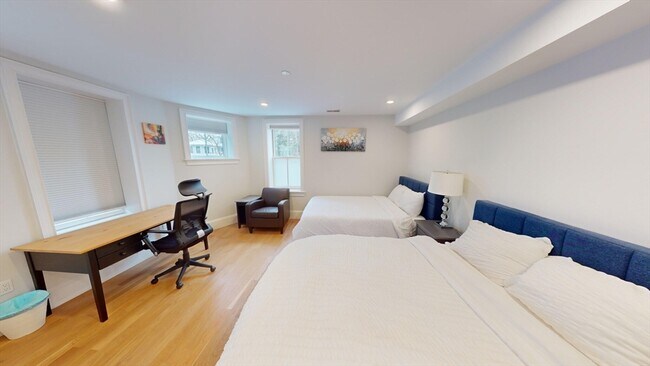 Photo - 63 Addington Rd Unit 1