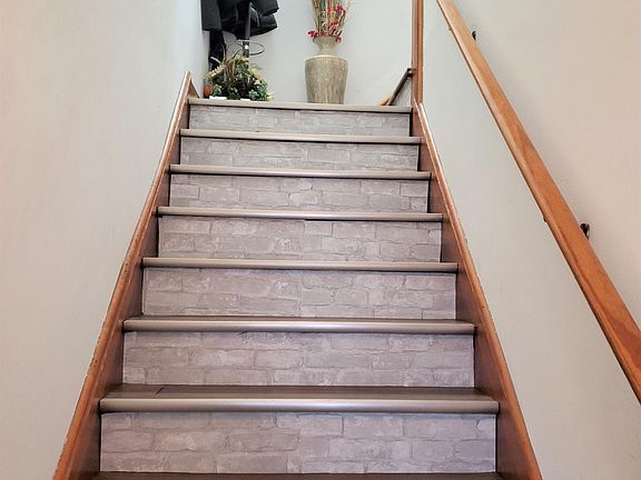 Photo - 213 Linden Rd