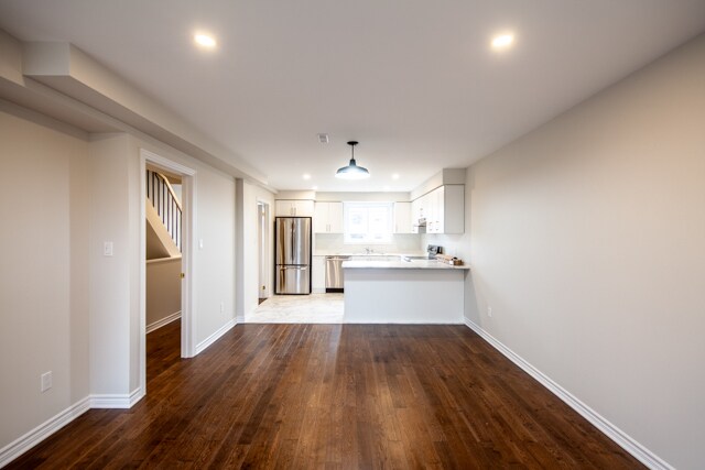 Photo - 18 Darrell Ave