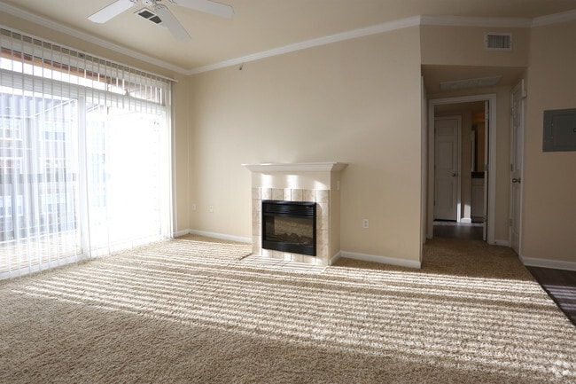 1HAB, 1BA - 763 ft²