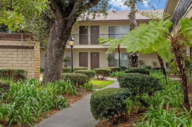 La Madera Apartments