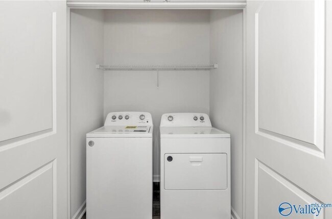 Photo - 217 Bay Pine Dr