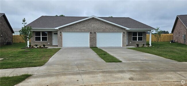Building Photo - 627 NW 68th Ave Rental