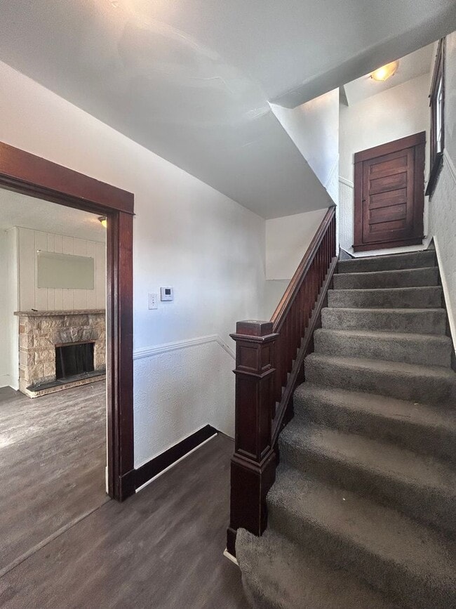 Photo - Updated 3 Bedroom Home l Marhsall Shadeland