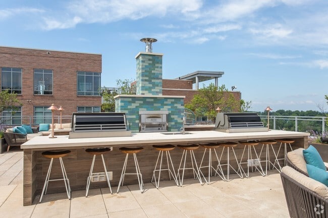 Rooftop Kitchen Pizza Oven