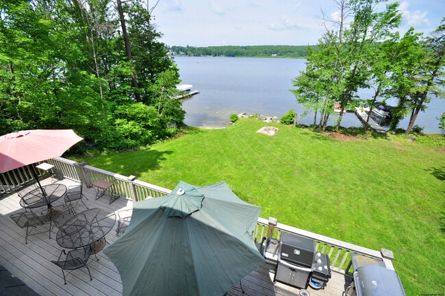 Photo - 72 Sandy Beach Rd