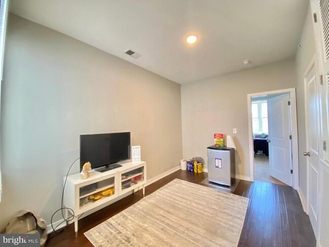 Photo - 1708 N Bouvier St