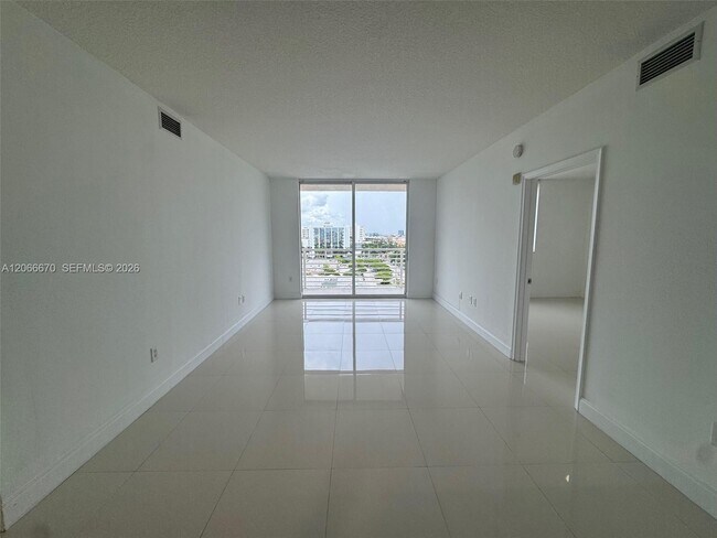 18800 NE 29th Ave Unit 1005