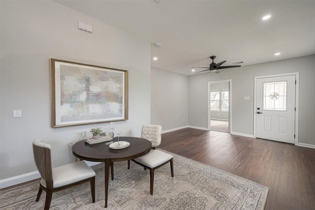 Photo - 3413 Simmons St