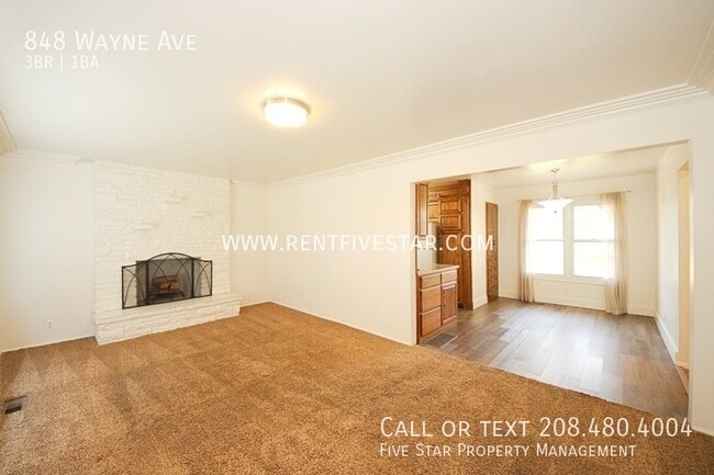Photo - 848 Wayne Ave
