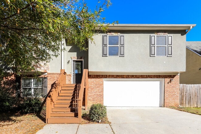 Building Photo - 3901 Alderwoods Dr