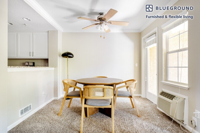 1535 Vista Club Cir Unit SI FL2-ID509