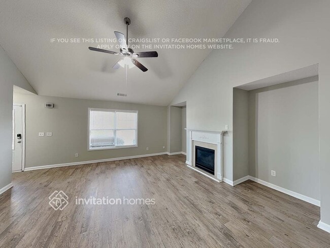 Photo - 3785 Pine Village Pl