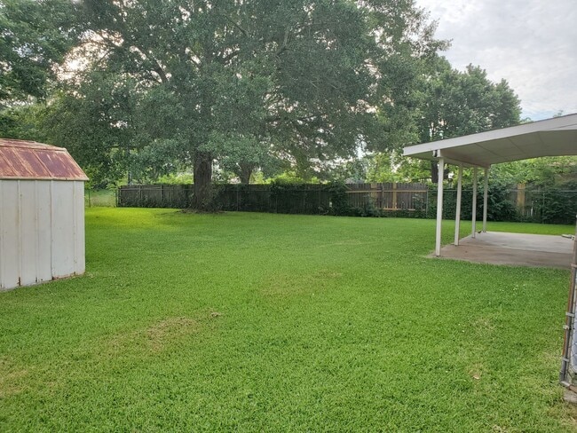 Photo - 5415 Bayou Dr