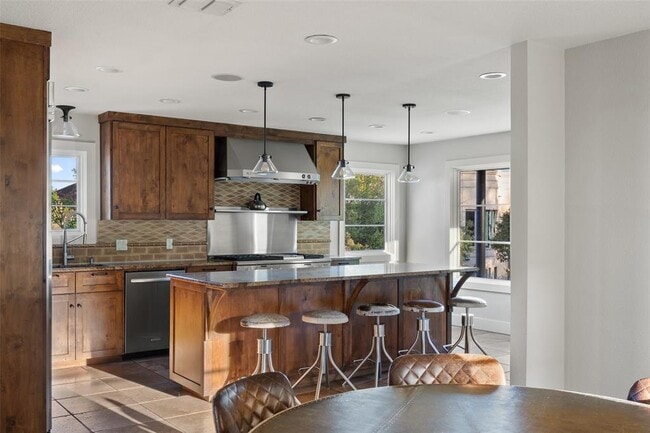 Photo - 29 Pascal Ln