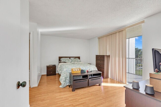 Photo - 6850 Royal Palm Blvd Unit G 208