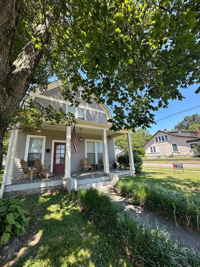 Photo - 3 Bed 2 Bath House in Murray