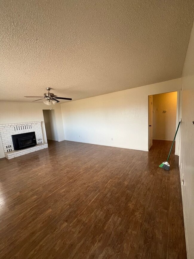 Photo - Oroville 4 bed 2 bath 3300sqft country hom...