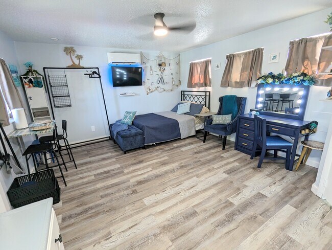 Photo - 1128 Hernando St