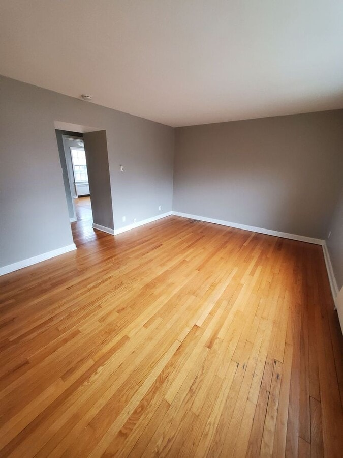 524 E Henry Clay St - 524 E Henry Clay St