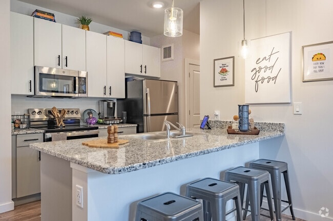 4BR, 4BA - 1486SF - Kitchen