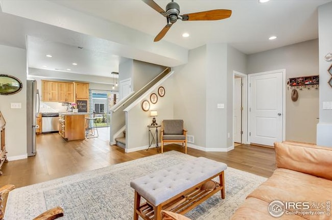 Photo - 347 Toronto St