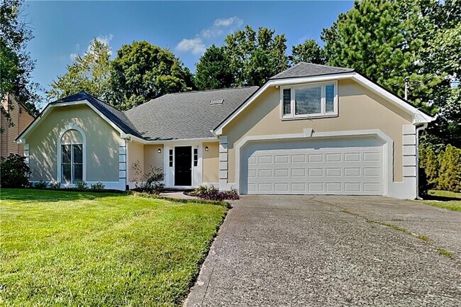 Building Photo - 677 Longbow Ct Rental