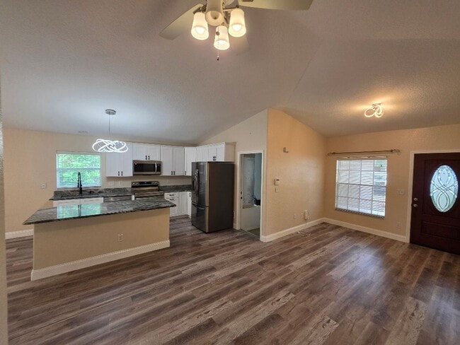 Photo - Beautiful 3 Bedroom 2 Bathroom Daytona Beach Home