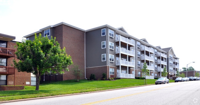 Photo - Moravia Park Drive