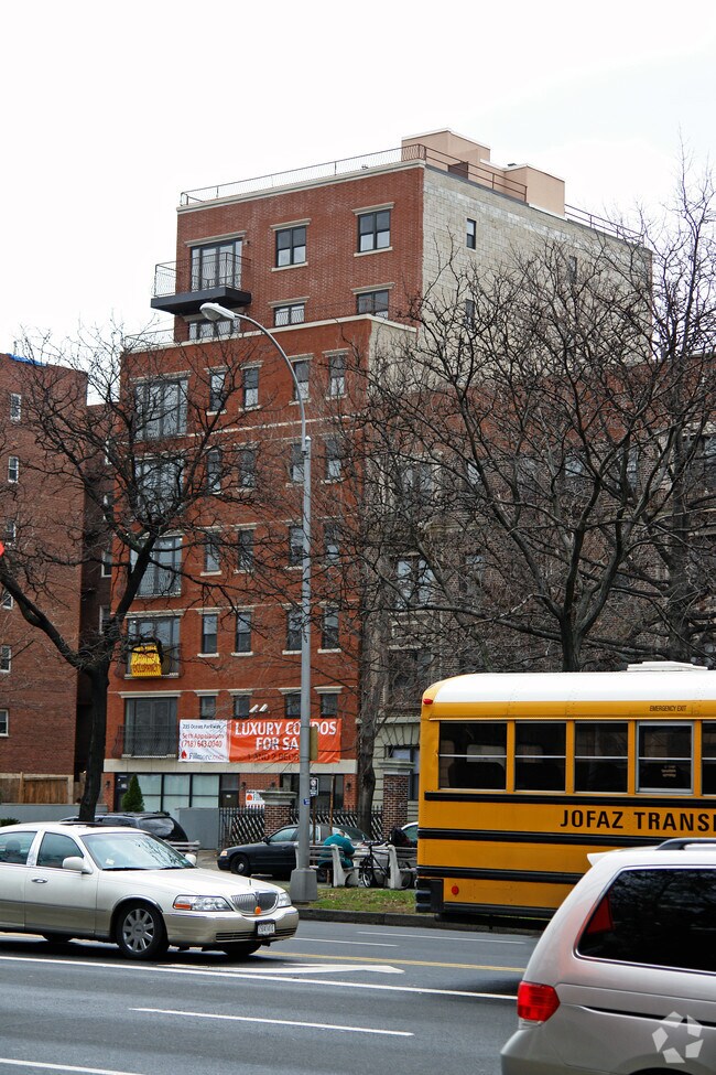 235 Ocean Pky - 235 Ocean Pky