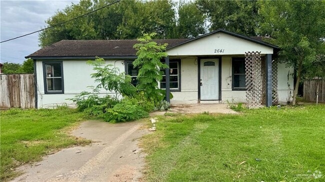 Building Photo - 2641 Suarez Dr Rental
