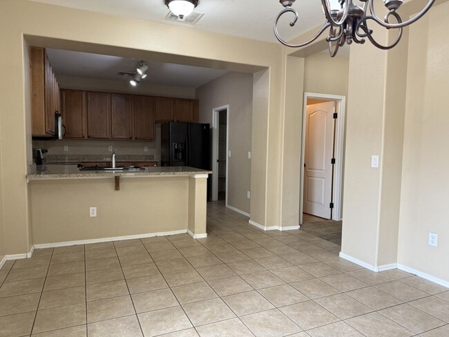 Photo - 3 bed in Cooley Station in Gilbert!