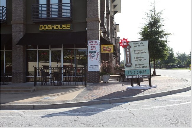 Fotografía del edificio - The Lofts at 5300