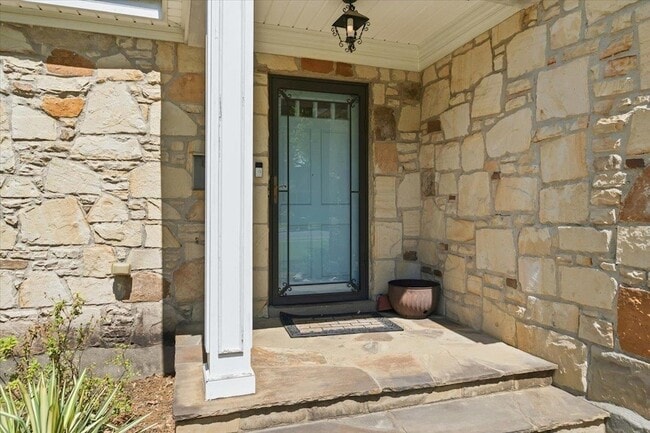 Photo - 3784 Philwood Ave