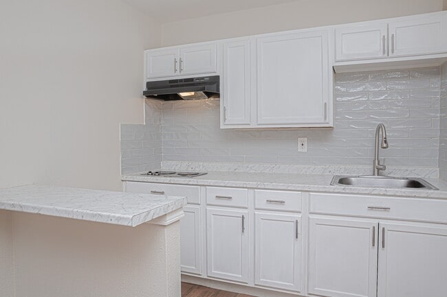 Photo - 101 S Allen-Genoa Rd Unit 174A