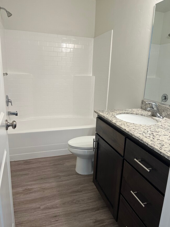 Photo - 2155 N 550 W