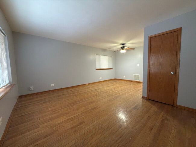 Photo - 6812 S East End Ave Unidad 3