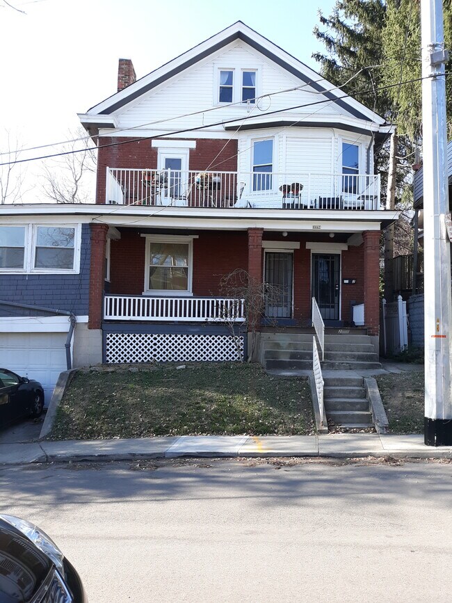 Exterior of the house - 2311 Muriel Ct