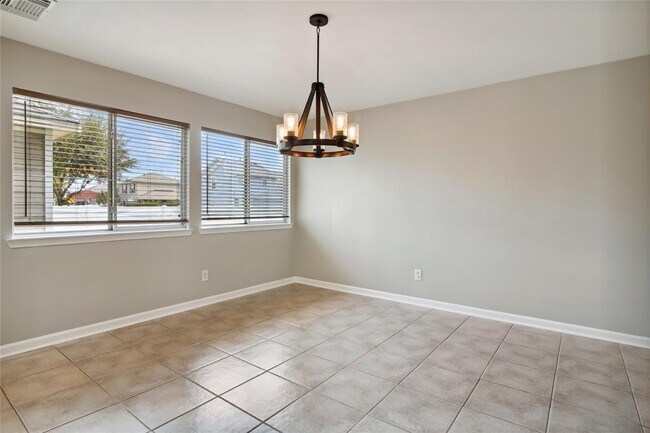 Photo - 6103 Elton Knolls St